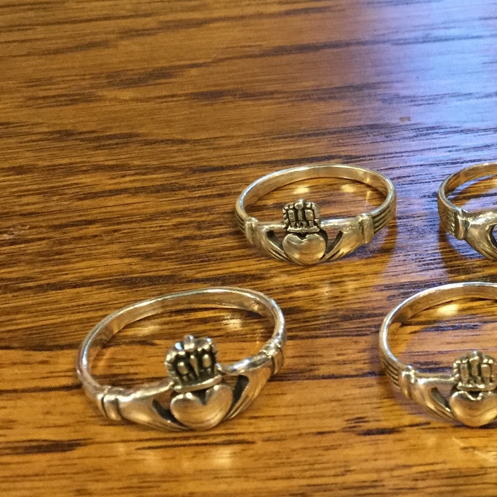 Sterling Silver Claddagh Ring